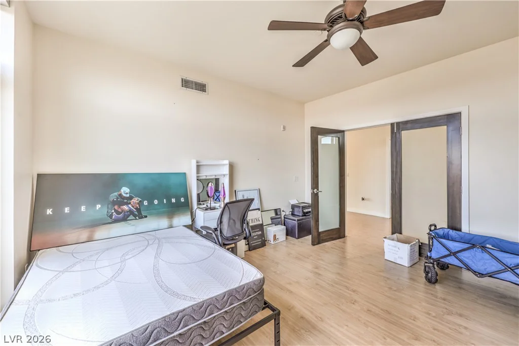 8925 Flamingo, Las Vegas, NV 89147