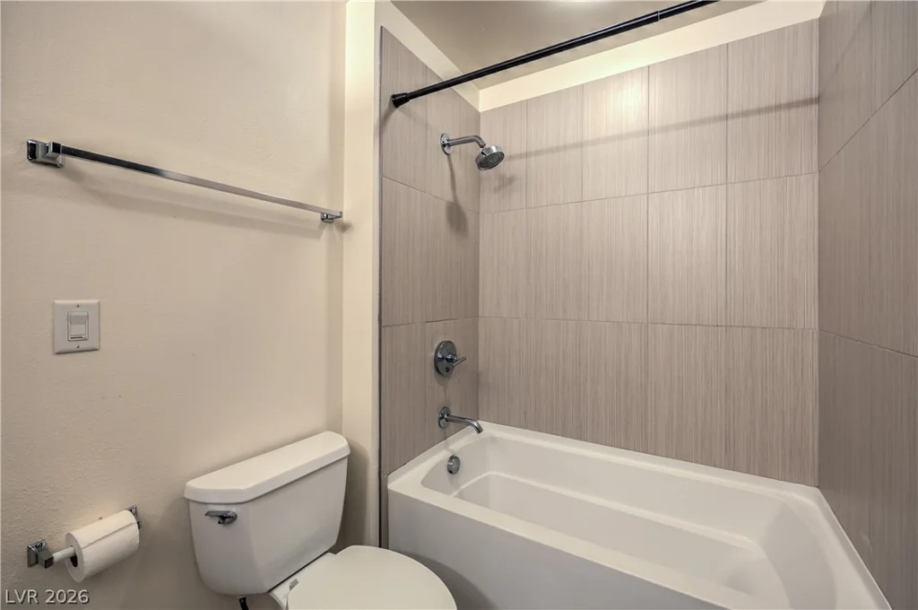 8925 Flamingo, Las Vegas, NV 89147