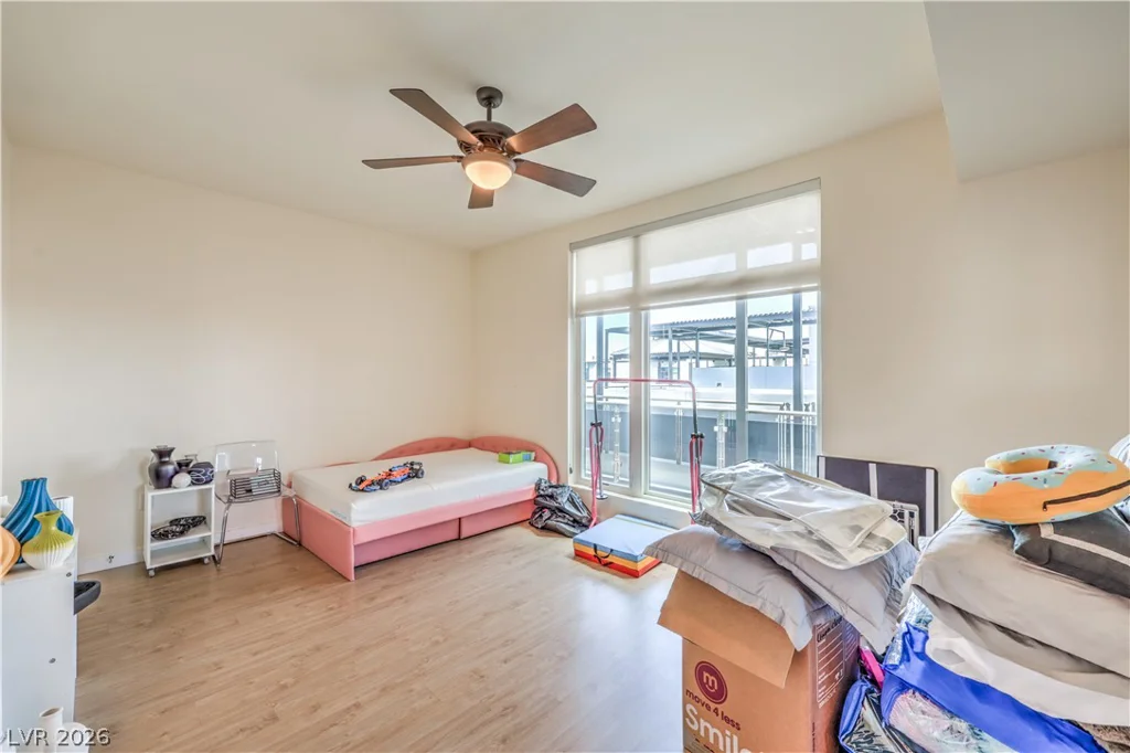 8925 Flamingo, Las Vegas, NV 89147