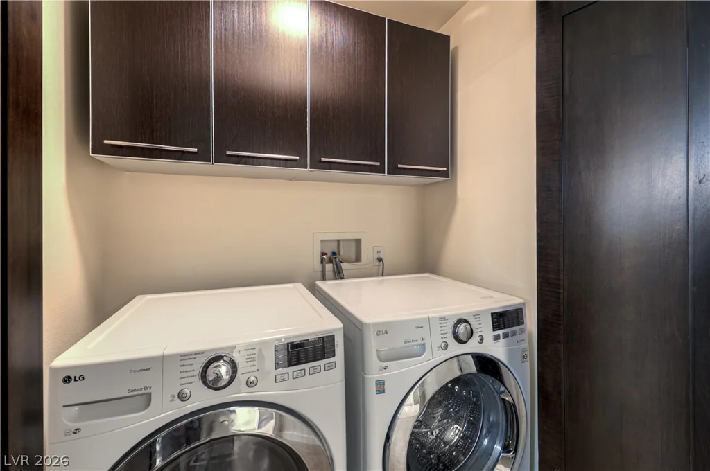 8925 Flamingo, Las Vegas, NV 89147