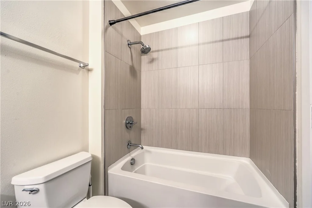 8925 Flamingo, Las Vegas, NV 89147