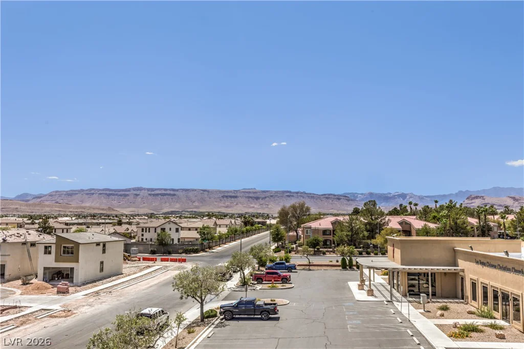 8925 Flamingo, Las Vegas, NV 89147