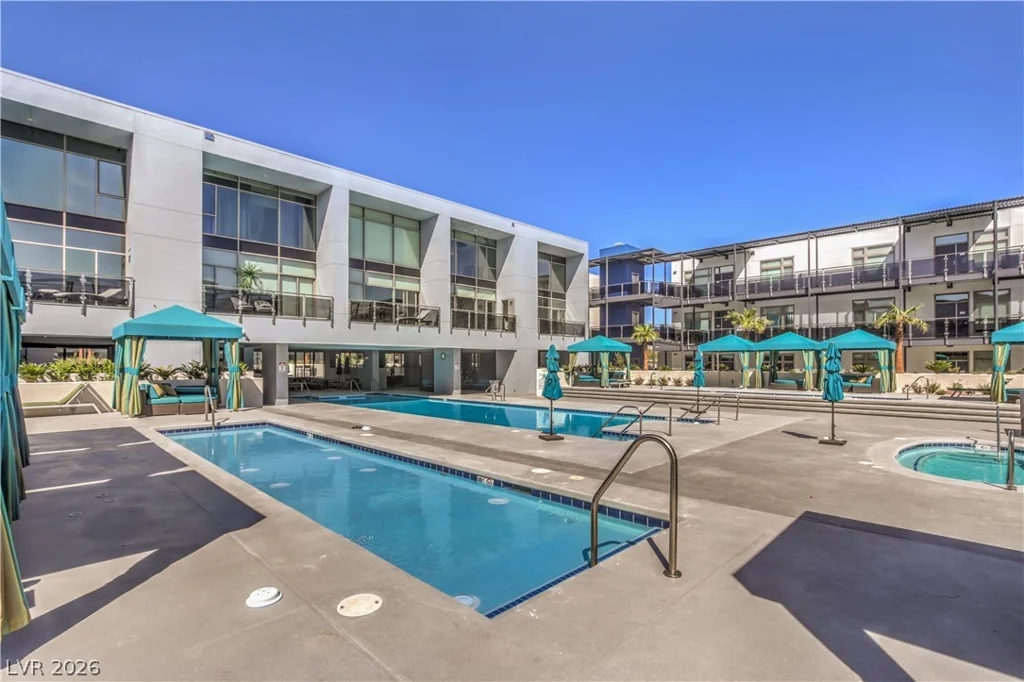 8925 Flamingo, Las Vegas, NV 89147