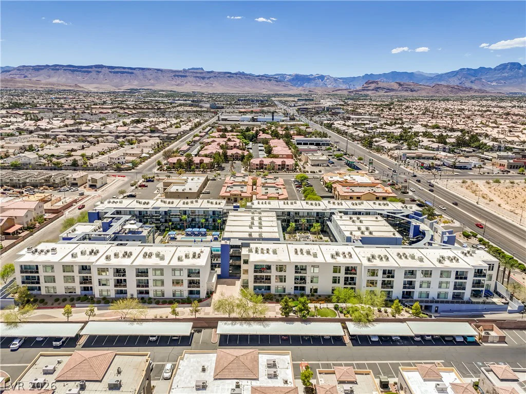 8925 Flamingo, Las Vegas, NV 89147