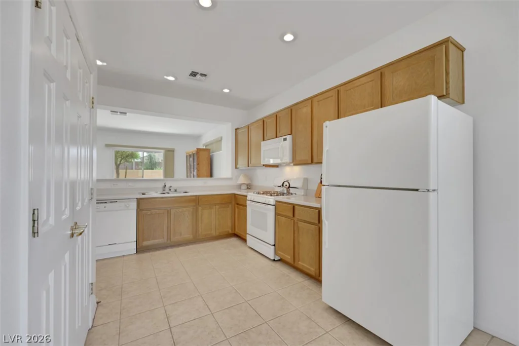 2943 Maffie, Henderson, NV 89052