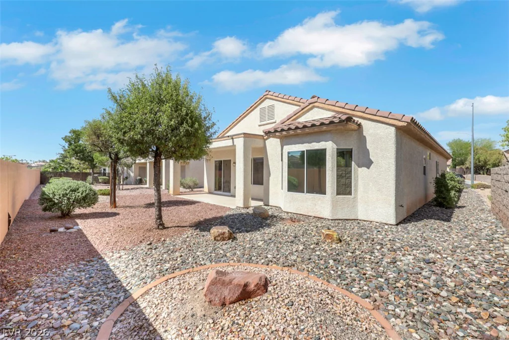 2943 Maffie, Henderson, NV 89052