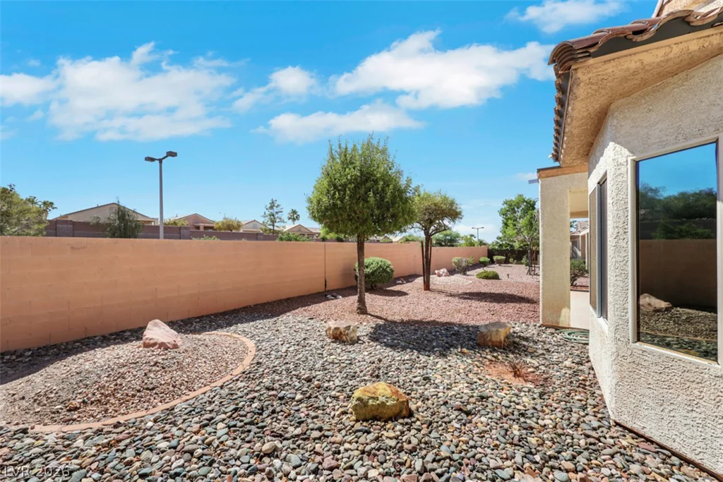 2943 Maffie, Henderson, NV 89052