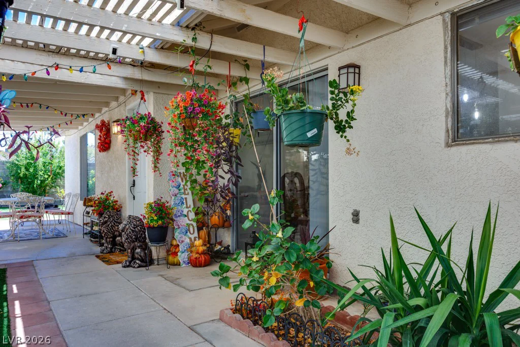7304 Empress, Las Vegas, NV 89147