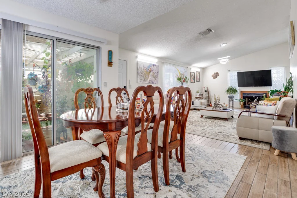 7304 Empress, Las Vegas, NV 89147