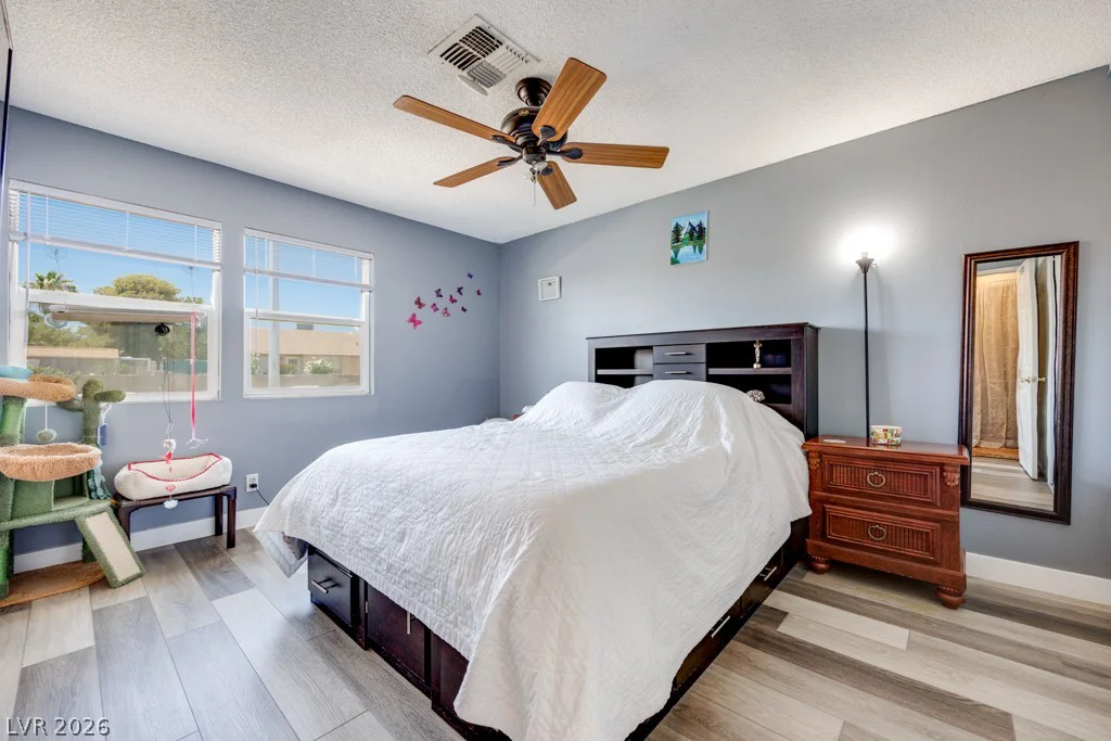 7304 Empress, Las Vegas, NV 89147