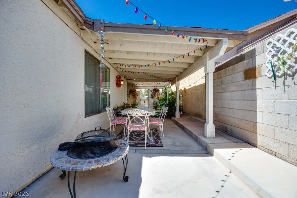 7304 Empress, Las Vegas, NV 89147
