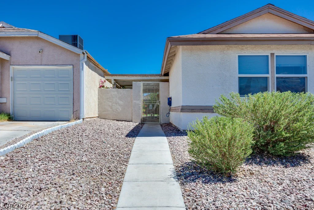 7304 Empress, Las Vegas, NV 89147