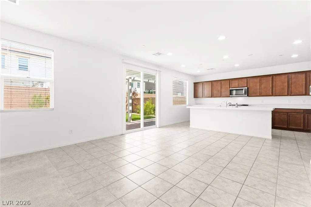 528 Sunny Pointe, Henderson, NV 89011