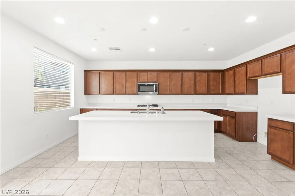 528 Sunny Pointe, Henderson, NV 89011