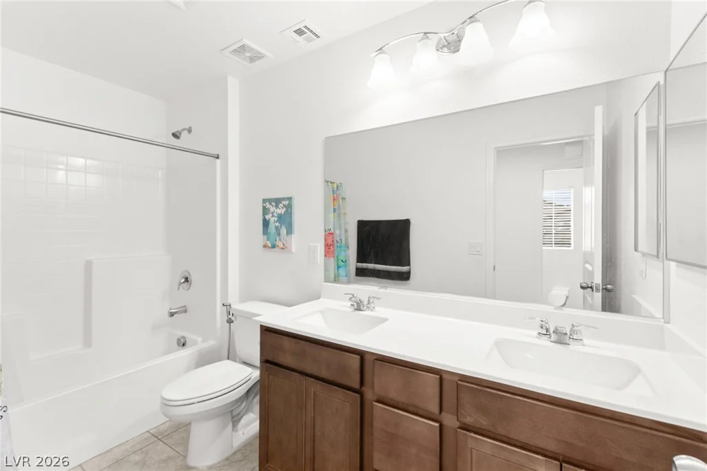 528 Sunny Pointe, Henderson, NV 89011