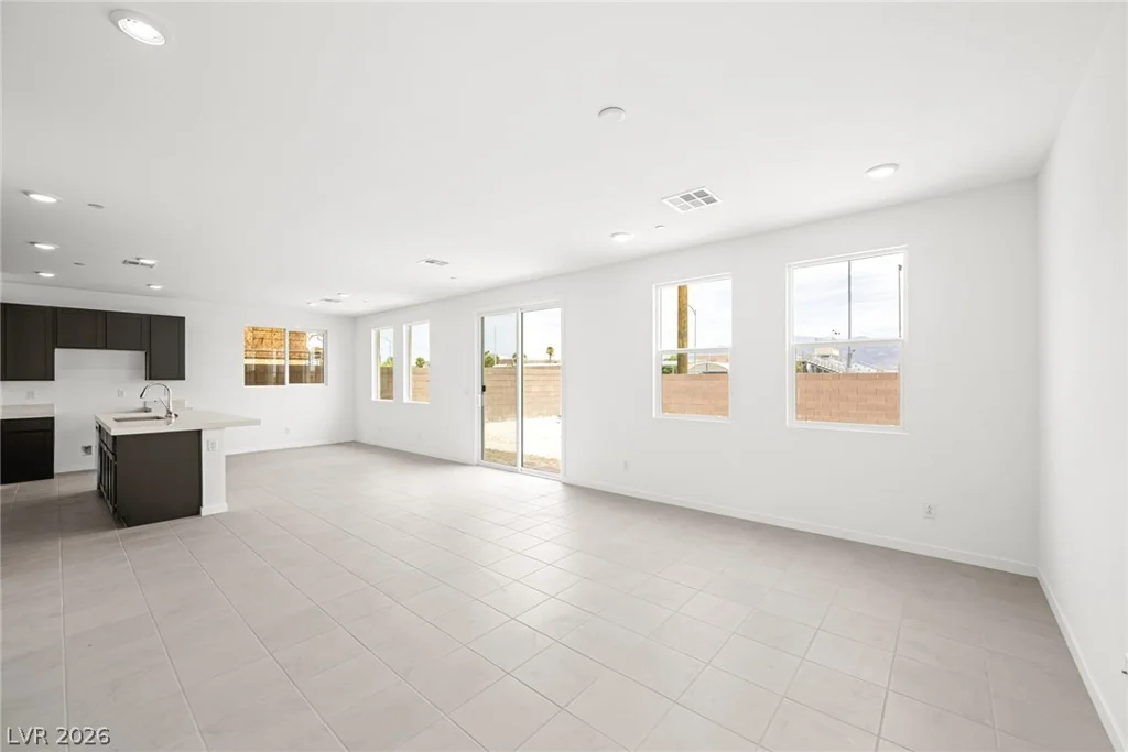 312 Lupton, North Las Vegas, NV 89031
