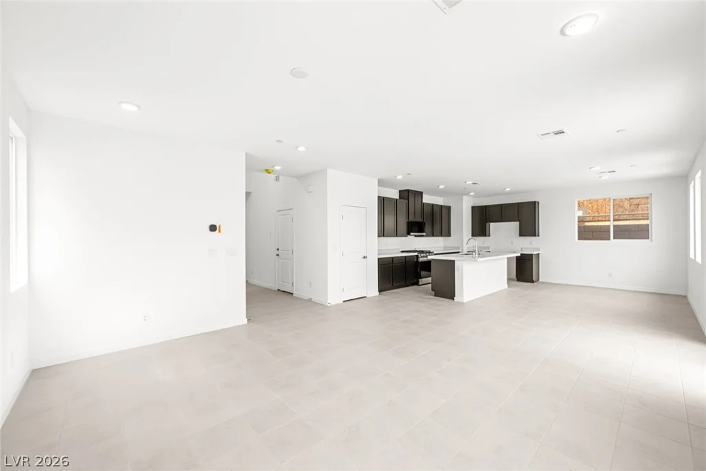 312 Lupton, North Las Vegas, NV 89031