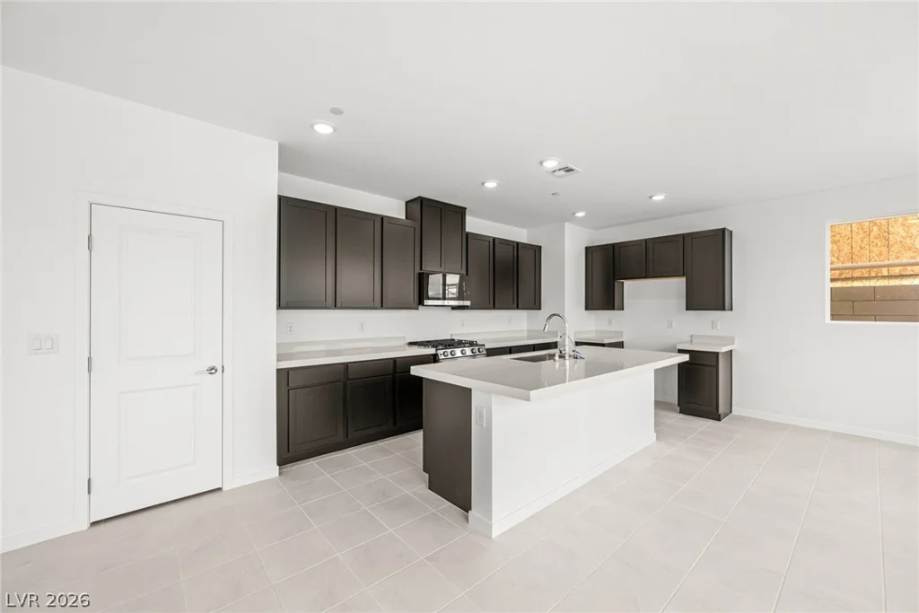 312 Lupton, North Las Vegas, NV 89031
