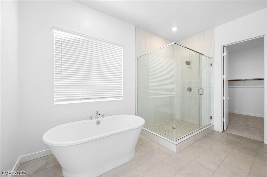 10142 Diana Summit, Las Vegas, NV 89143