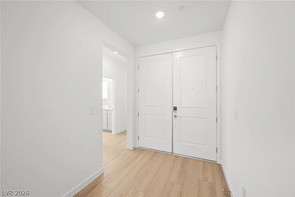 10886 Lewis Pointe, Las Vegas, NV 89166