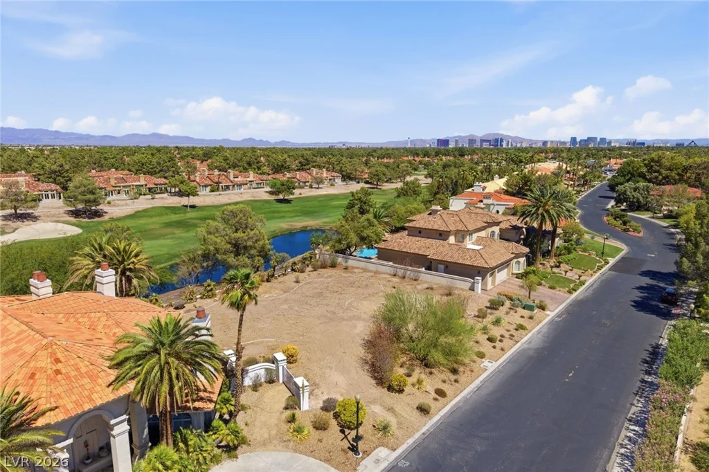 20 Innisbrook, Las Vegas, NV 89113