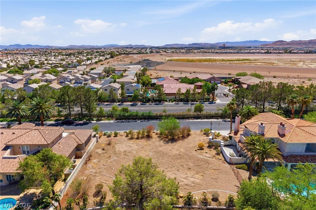 20 Innisbrook, Las Vegas, NV 89113