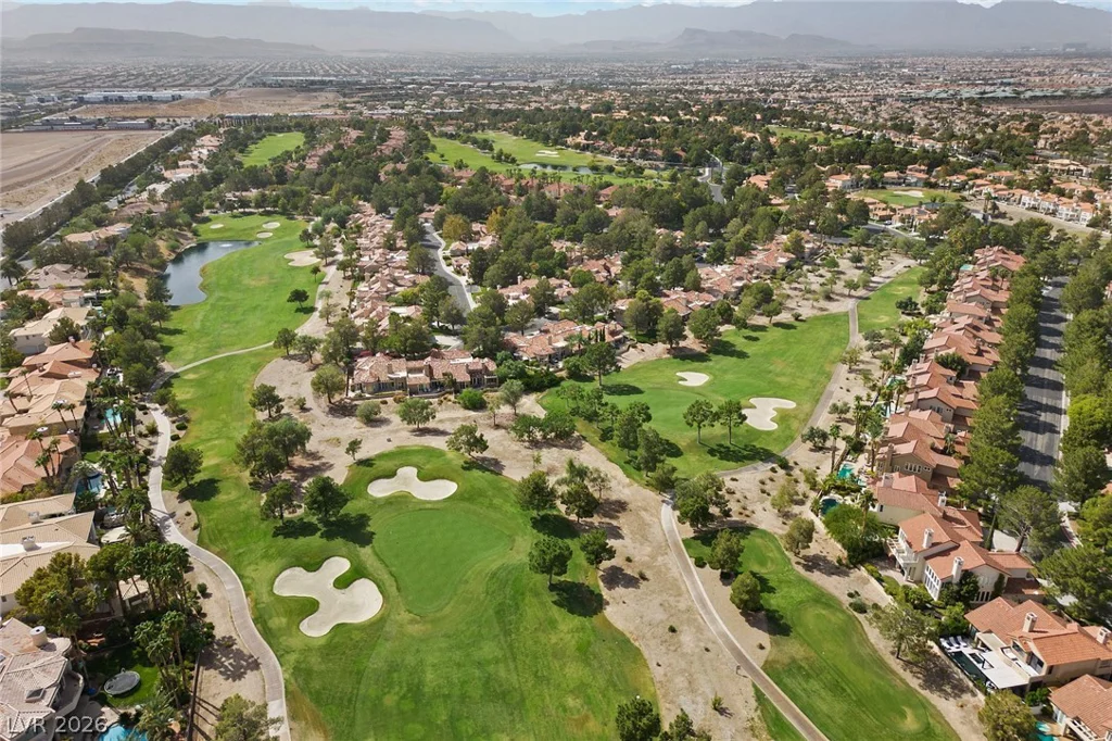 20 Innisbrook, Las Vegas, NV 89113