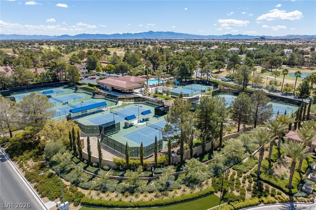 20 Innisbrook, Las Vegas, NV 89113