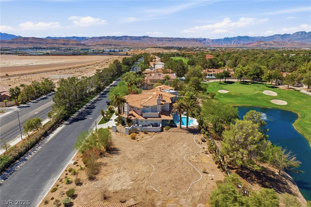 20 Innisbrook, Las Vegas, NV 89113