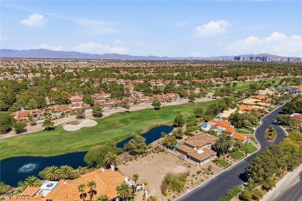 20 Innisbrook, Las Vegas, NV 89113
