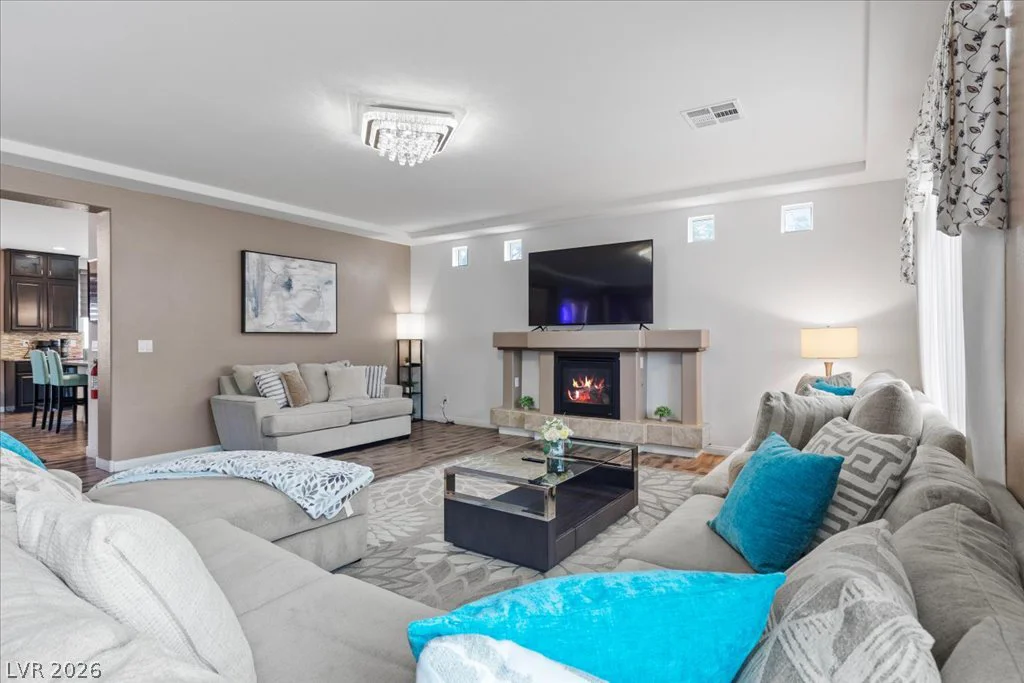 5493 Ledgewood Creek, Las Vegas, NV 89141