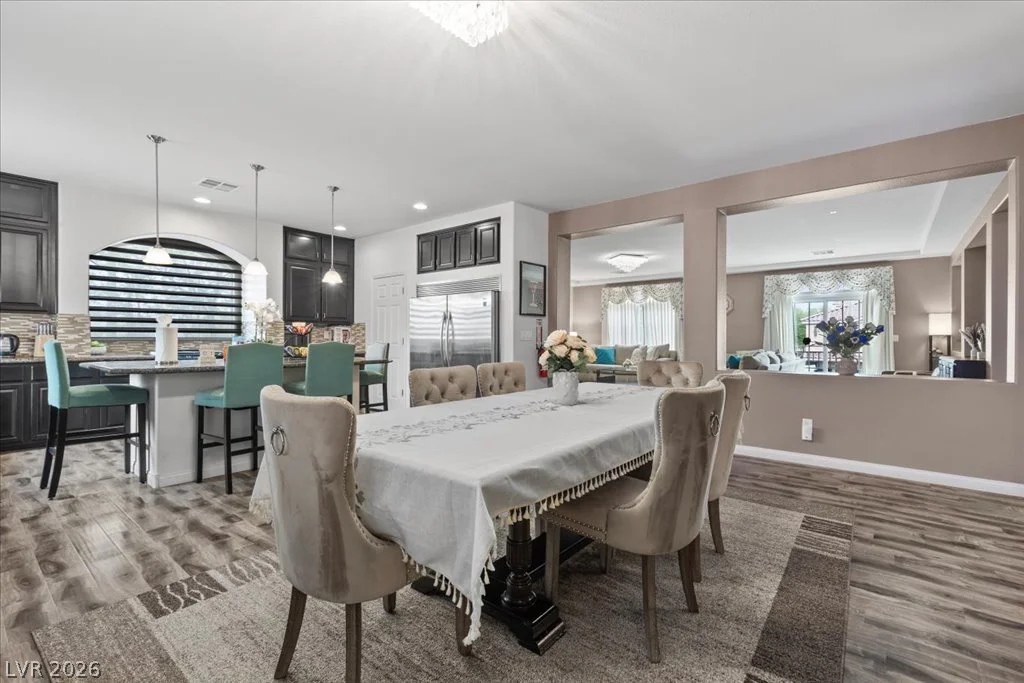5493 Ledgewood Creek, Las Vegas, NV 89141