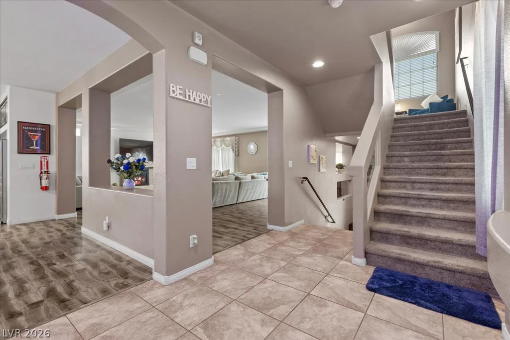 5493 Ledgewood Creek, Las Vegas, NV 89141