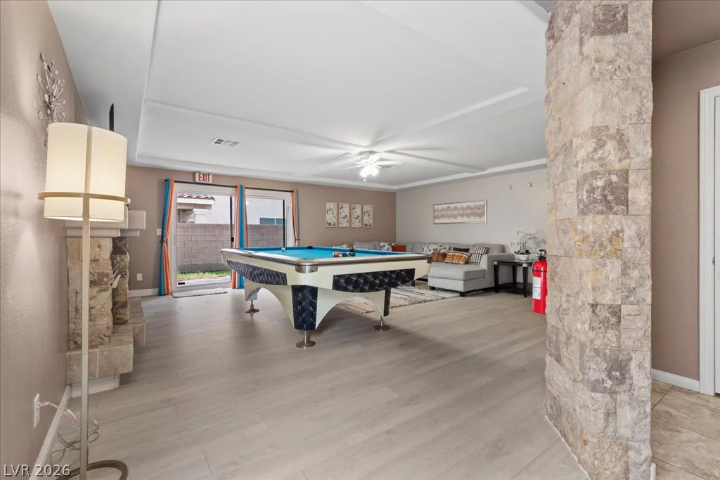 5493 Ledgewood Creek, Las Vegas, NV 89141