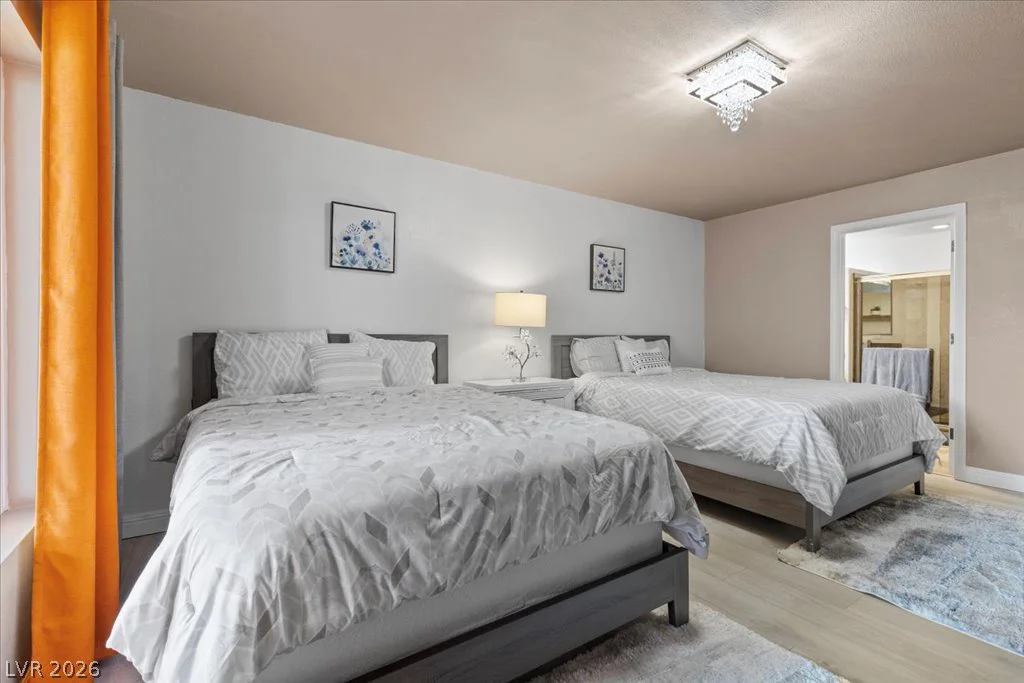 5493 Ledgewood Creek, Las Vegas, NV 89141