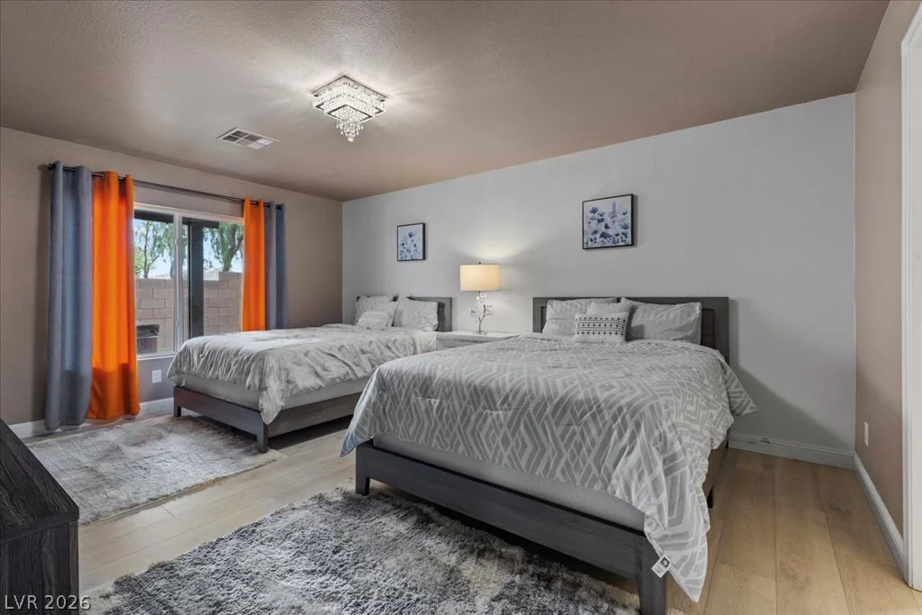5493 Ledgewood Creek, Las Vegas, NV 89141