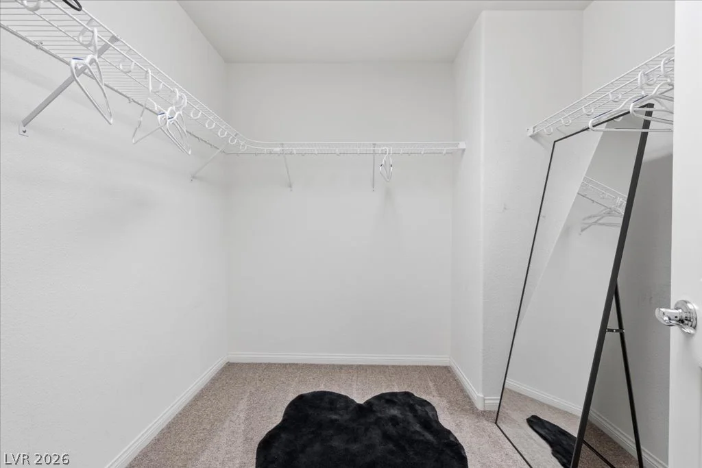 5493 Ledgewood Creek, Las Vegas, NV 89141