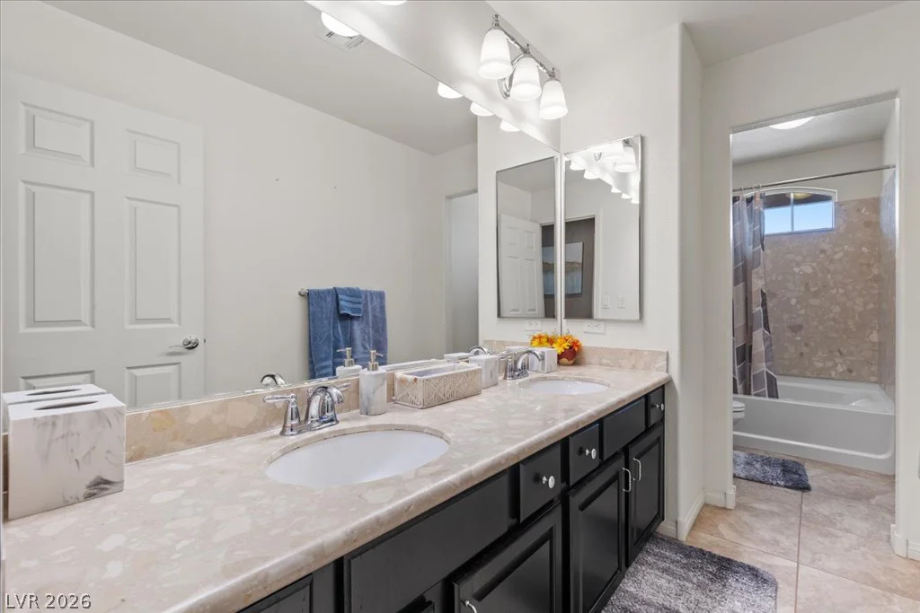 5493 Ledgewood Creek, Las Vegas, NV 89141