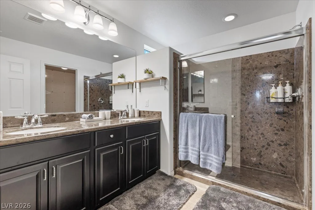 5493 Ledgewood Creek, Las Vegas, NV 89141