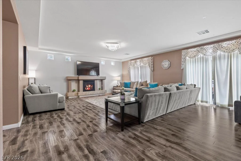 5493 Ledgewood Creek, Las Vegas, NV 89141