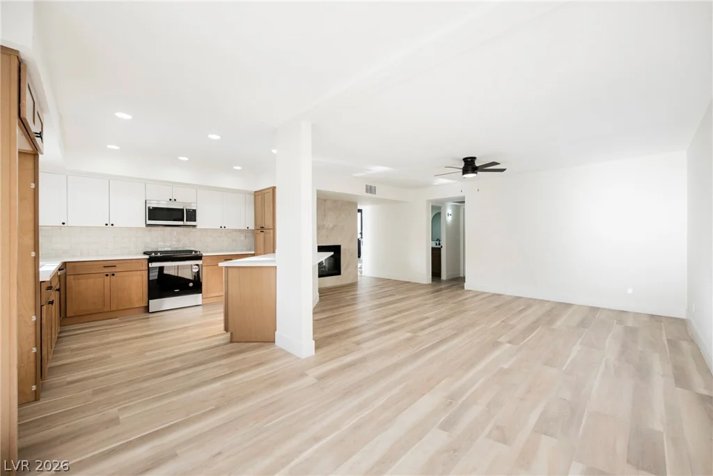 21 Megan, Henderson, NV 89074