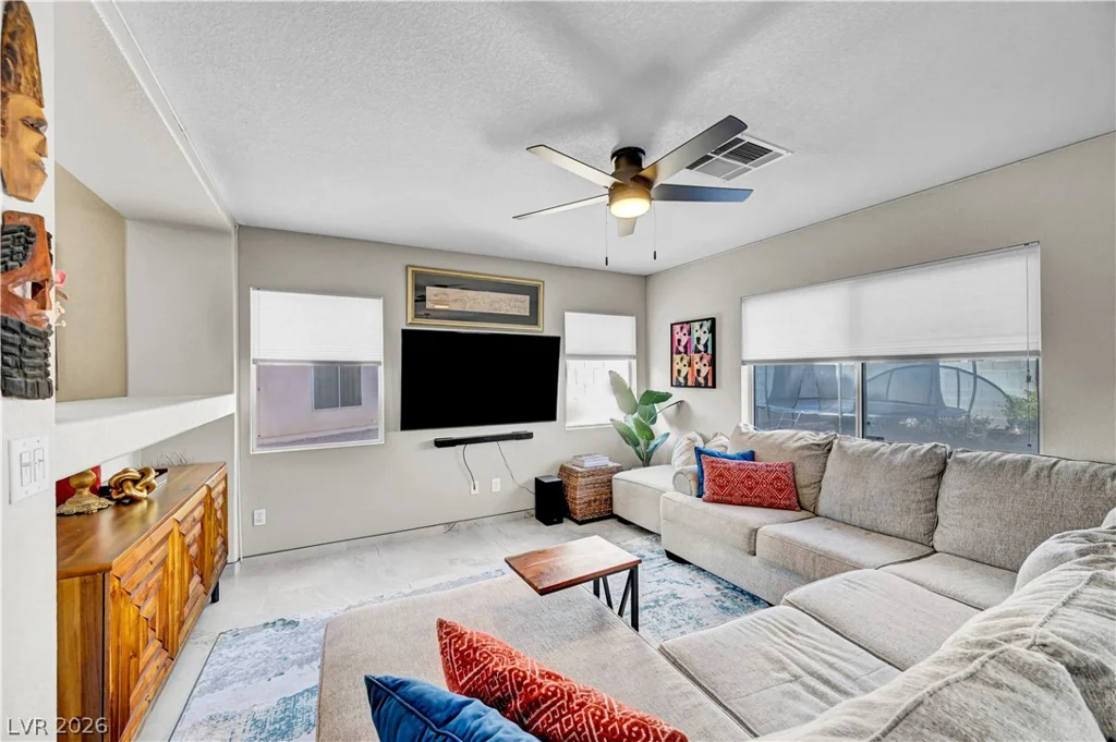 6320 Winter Valley, Las Vegas, NV 89130
