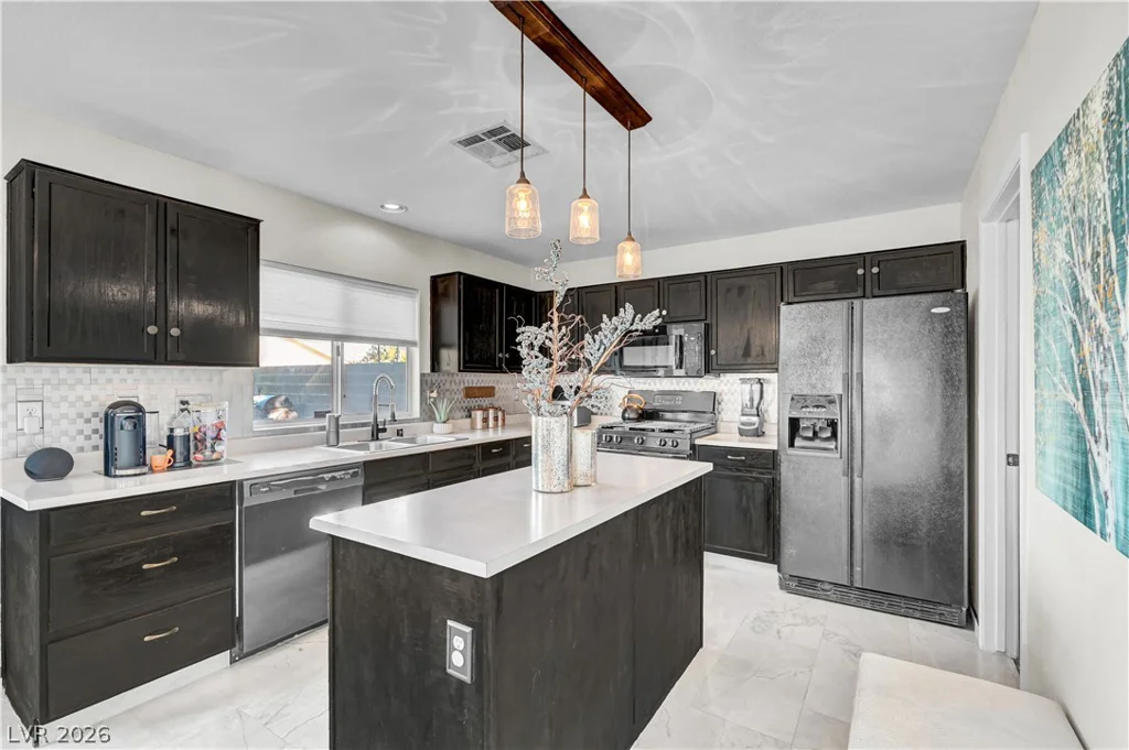 6320 Winter Valley, Las Vegas, NV 89130