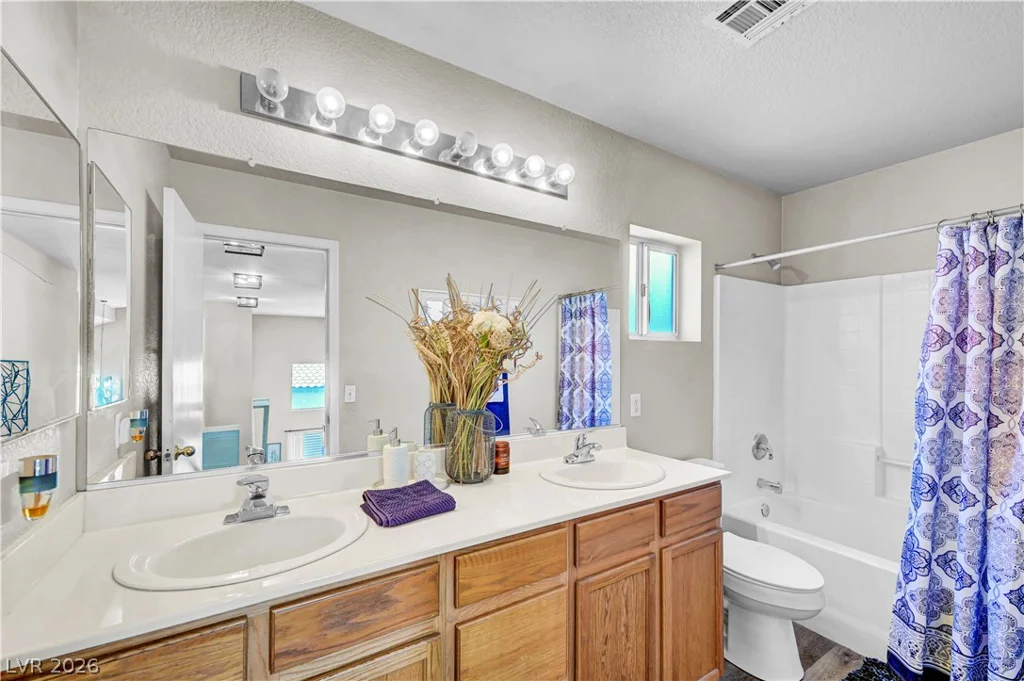 6320 Winter Valley, Las Vegas, NV 89130