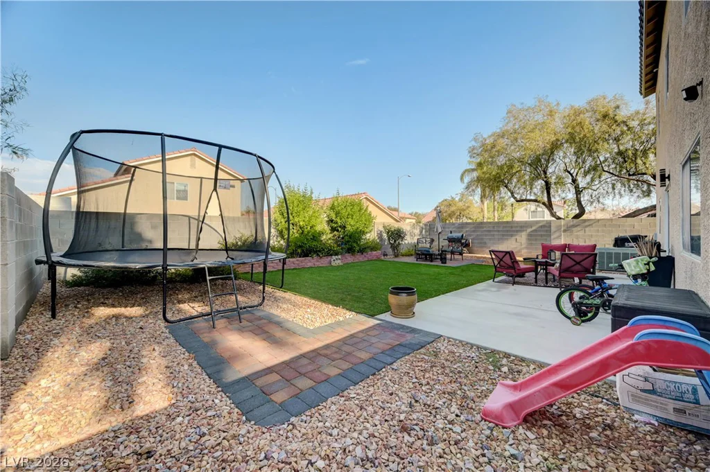 6320 Winter Valley, Las Vegas, NV 89130