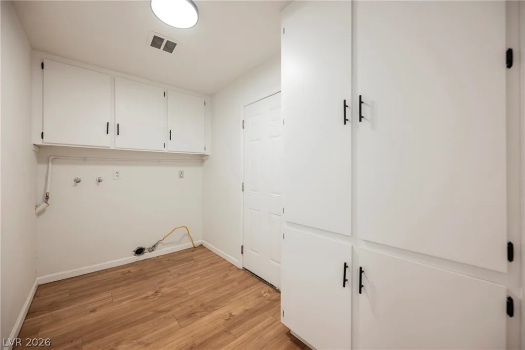 3182 Pradera, Las Vegas, NV 89121