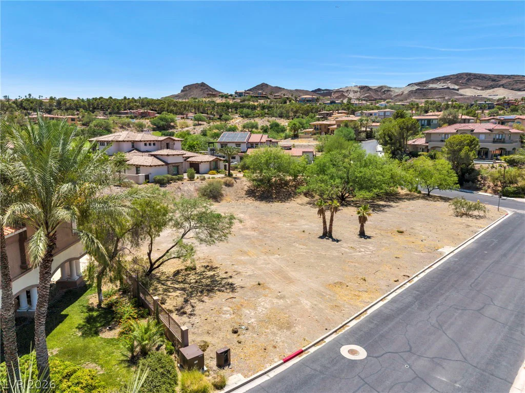 3 Rue Promenade, Henderson, NV 89011