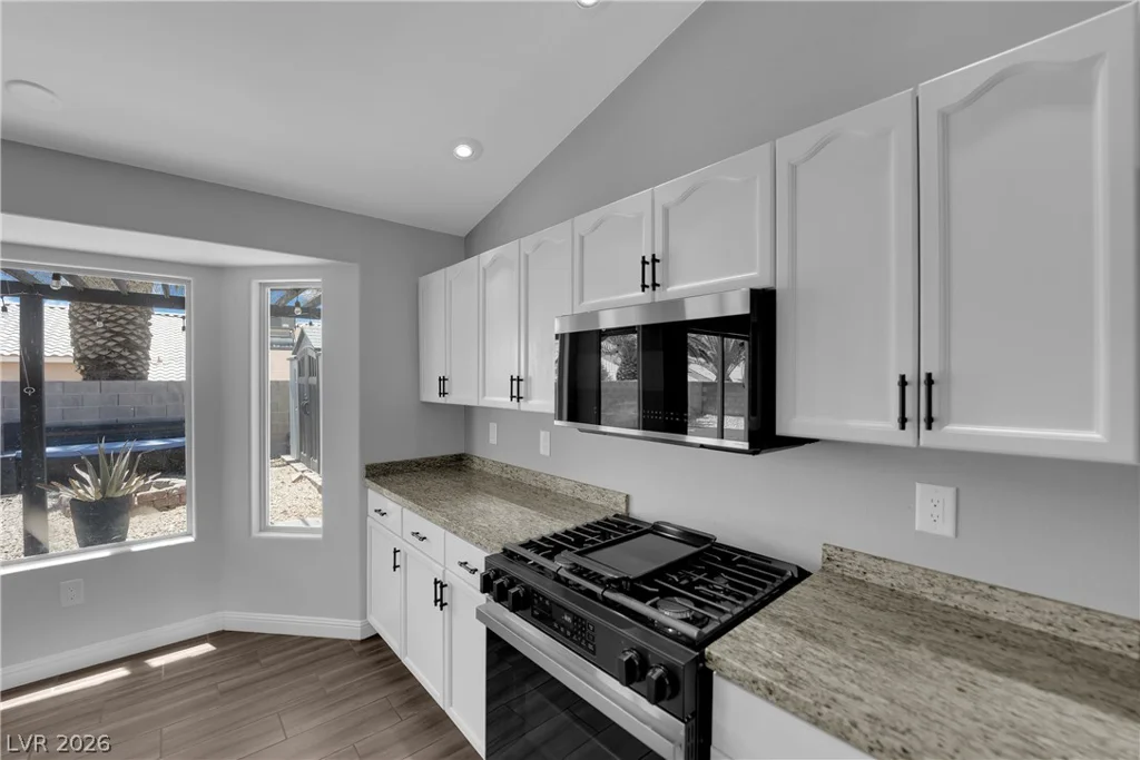 7729 White Grass, Las Vegas, NV 89131