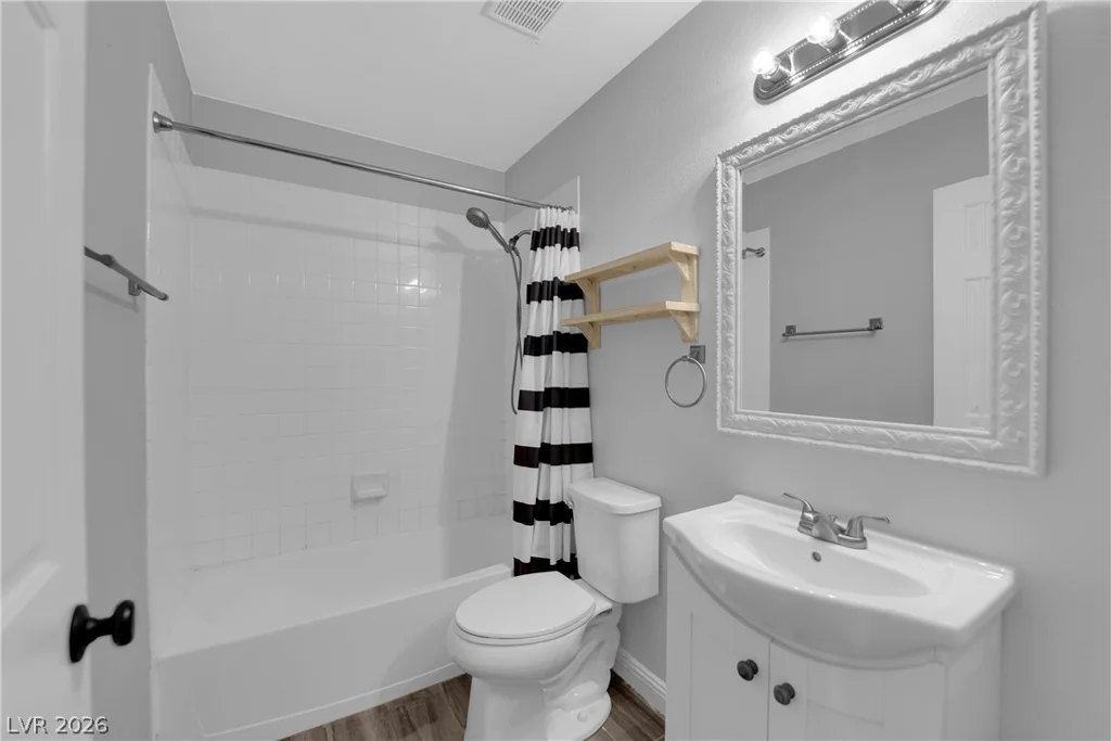 7729 White Grass, Las Vegas, NV 89131