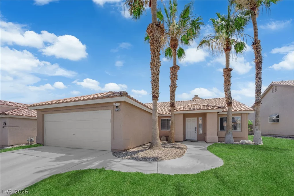 7729 White Grass, Las Vegas, NV 89131